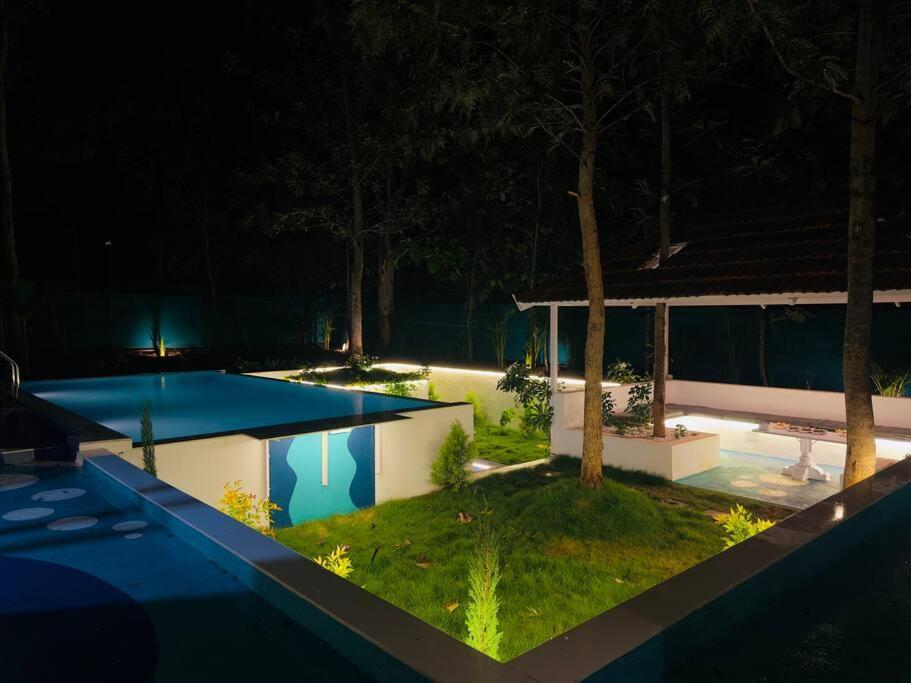Serenity Farm Stay Hampāpura Exterior photo